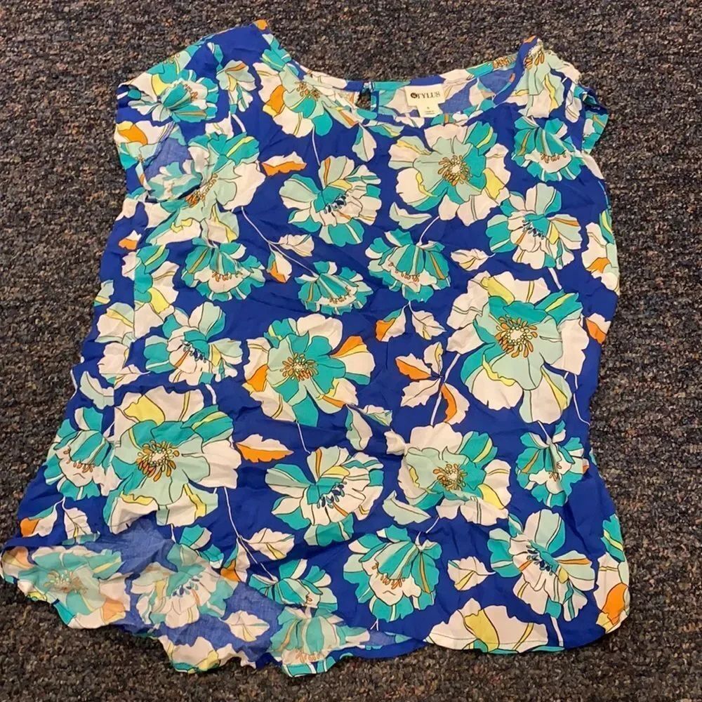 Stylus Rayon Floral Top sz. S